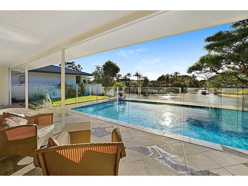 ‘La Scala Court’ 11 La Scala Court, Isle Of Capri QLD 4217