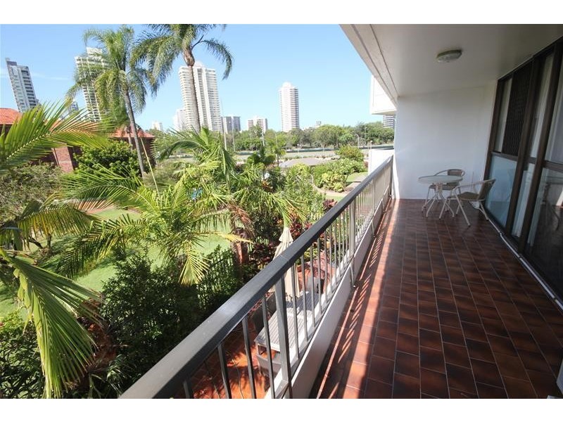 ‘Kings Row Centre’ 2 Commodore Drive, Surfers Paradise QLD 4217