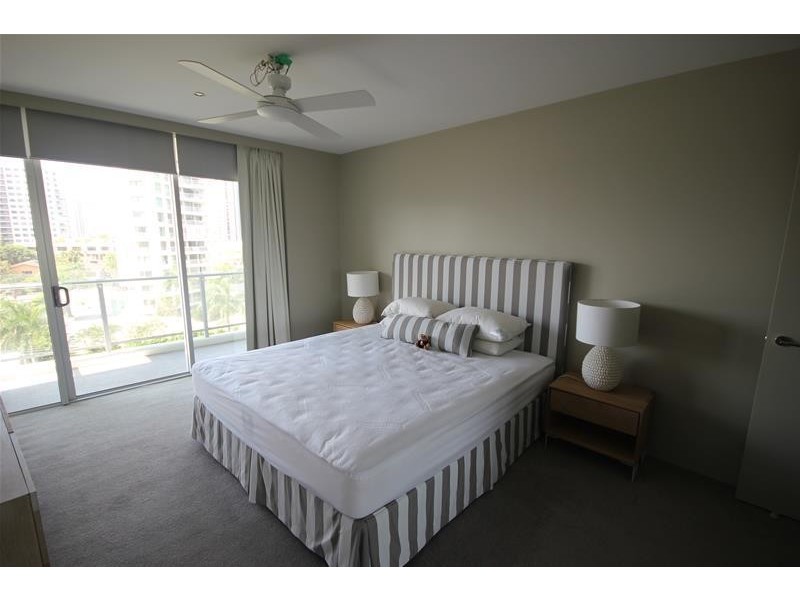 ‘AXIS’ 11 Hill Parade, Main Beach QLD 4217