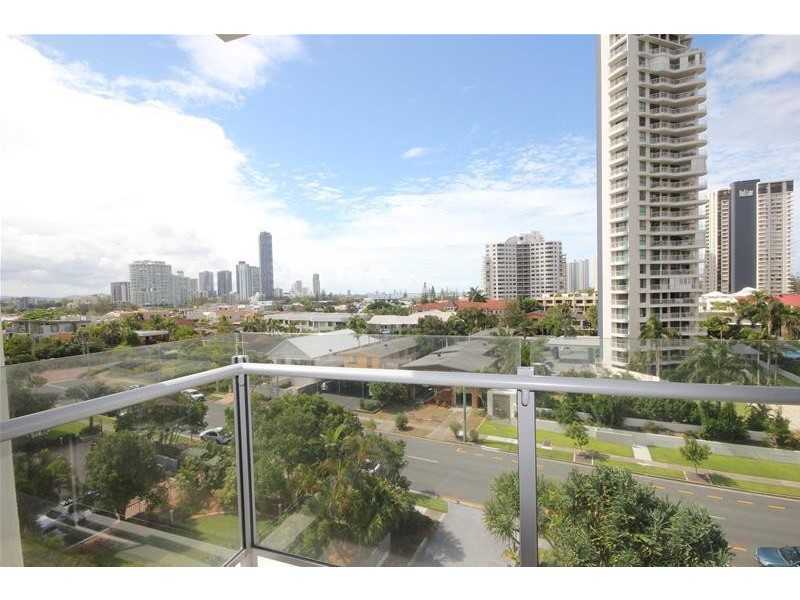 ‘AXIS’ 11 Hill Parade, Main Beach QLD 4217