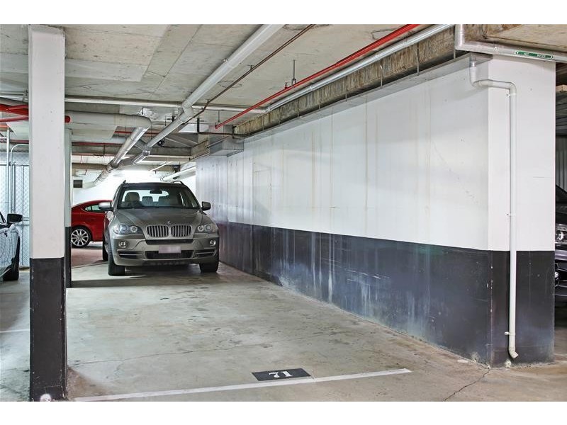 ‘XANADU EAST’ 59 Pacific Street, Main Beach QLD 4217