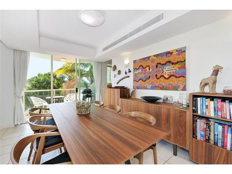 ‘CABLE BEACH’ 1 Cable Street, Main Beach QLD 4217