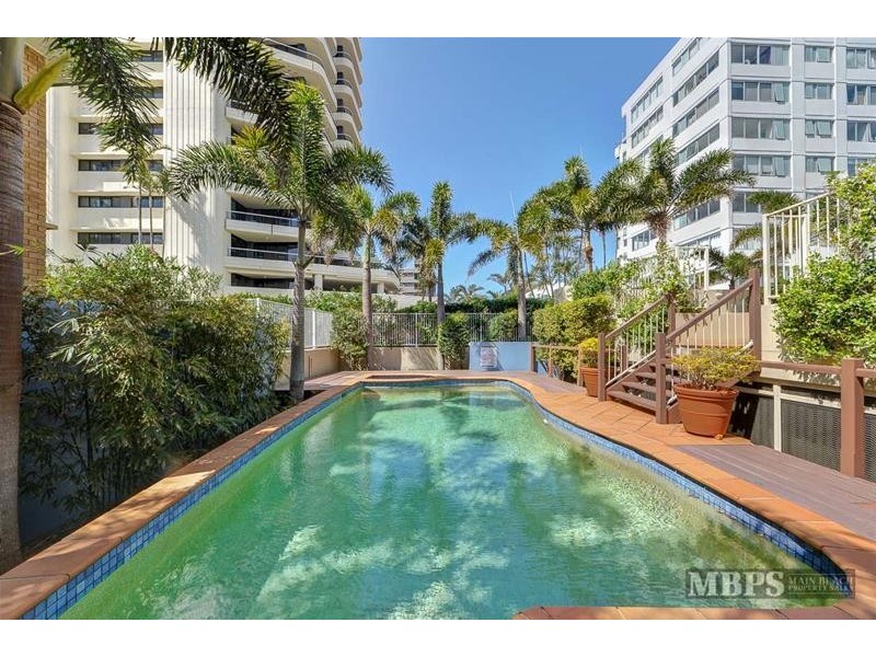 ‘CABLE BEACH’ 1 Cable Street, Main Beach QLD 4217