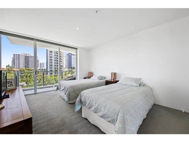 ‘AXIS’ 11 Hill Parade, Main Beach QLD 4217