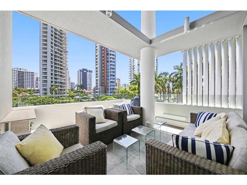 ‘AXIS’ 11 Hill Parade, Main Beach QLD 4217