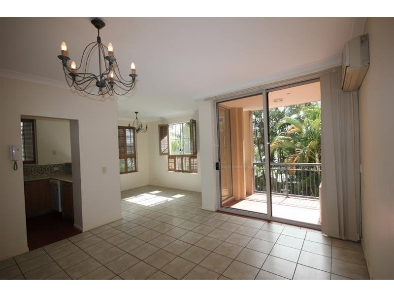 34-38 Woodroffe Avenue ‘Sainte Maxime’, Main Beach QLD 4217