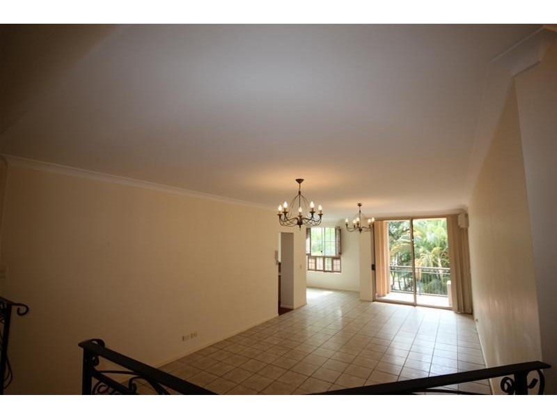 34-38 Woodroffe Avenue ‘Sainte Maxime’, Main Beach QLD 4217