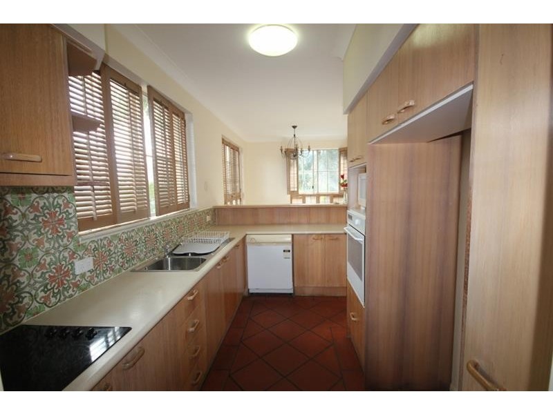 34-38 Woodroffe Avenue ‘Sainte Maxime’, Main Beach QLD 4217