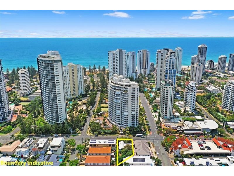 34 Tedder  Avenue, Main Beach QLD 4217