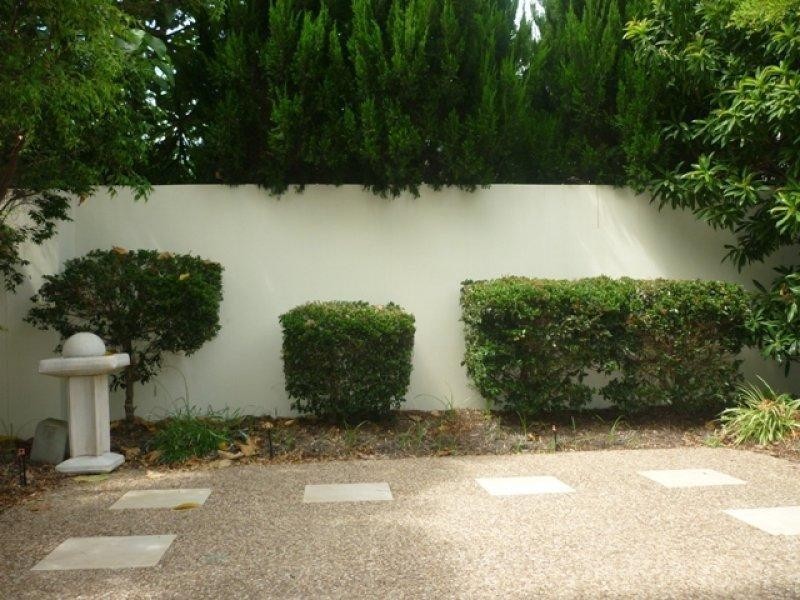 2/28 Birt Avenue, Surfers Paradise QLD 4217