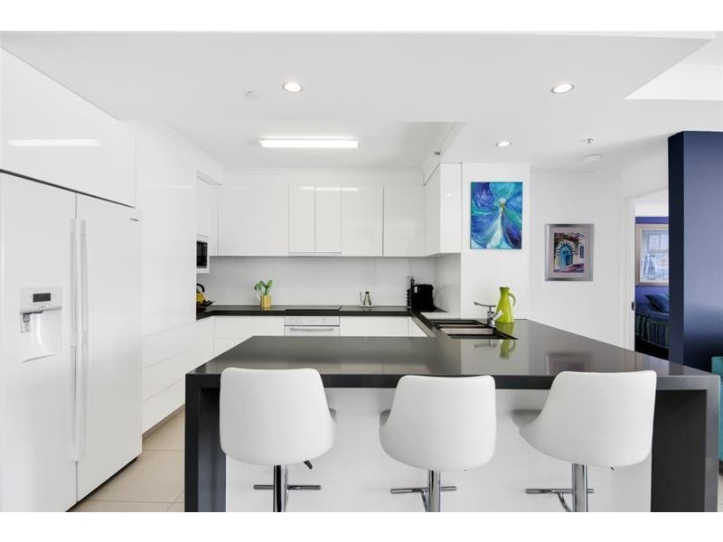 ‘Ocean Sands’ 11 Hughes Avenue, Main Beach QLD 4217