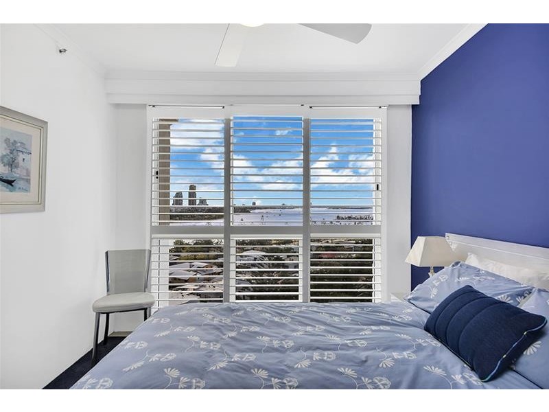 ‘Ocean Sands’ 11 Hughes Avenue, Main Beach QLD 4217