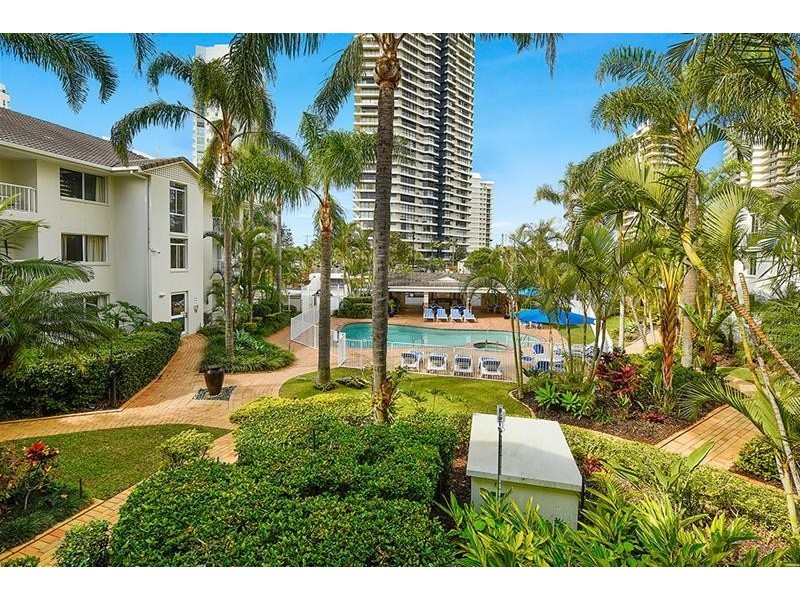 ‘CHIDORI COURT’ 1 Cronin Avenue, Main Beach QLD 4217