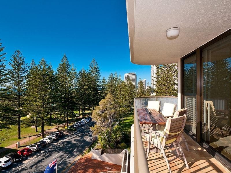 3645 Main Beach Parade ‘DE VILLE’, Main Beach QLD 4217