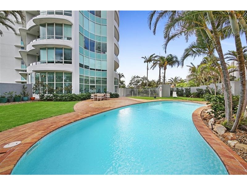 ‘MALIBU’ 3 Tedder Avenue, Main Beach QLD 4217