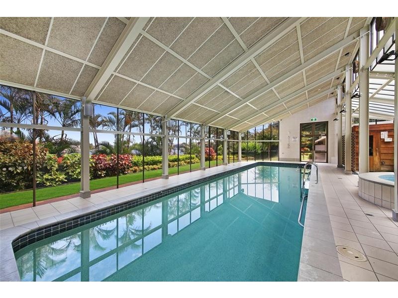 ‘ATLANTIS EAST’ 2 Admiralty Drive, Paradise Waters QLD 4217