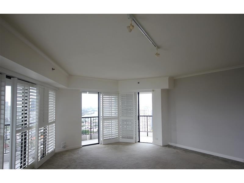 ‘The Inlet’ 24 Breaker Street, Main Beach QLD 4217