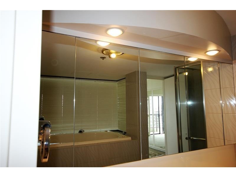 ‘The Inlet’ 24 Breaker Street, Main Beach QLD 4217