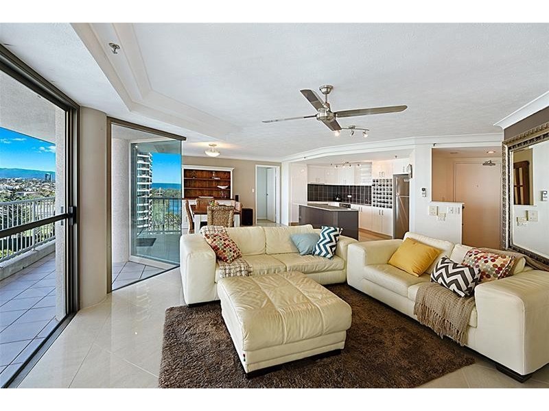 20 Cronin Avenue ‘MAIN BEACH TOWER’, Main Beach QLD 4217