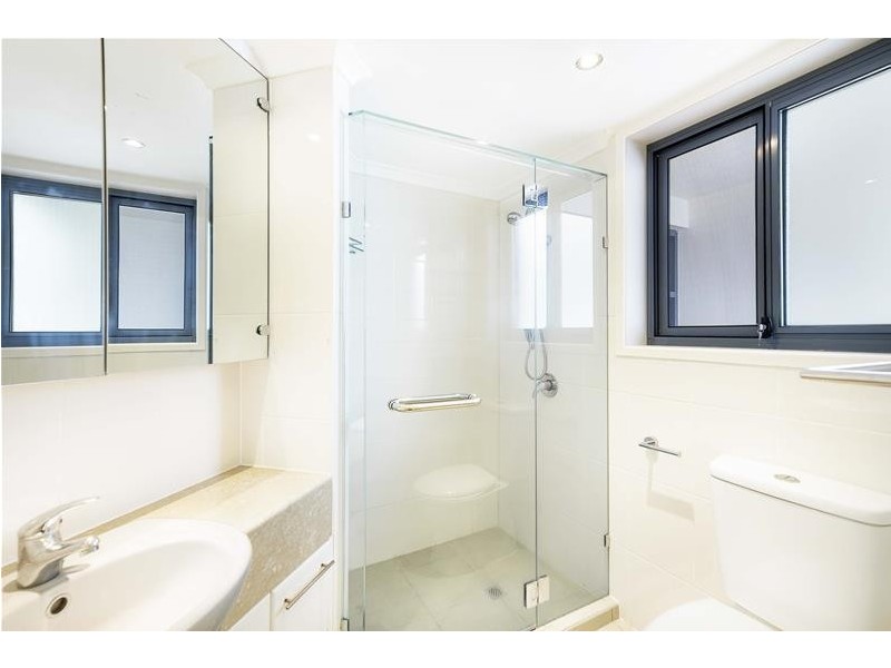 ‘WOODROFFE GARDENS’  Woodroffe Avenue, Main Beach QLD 4217