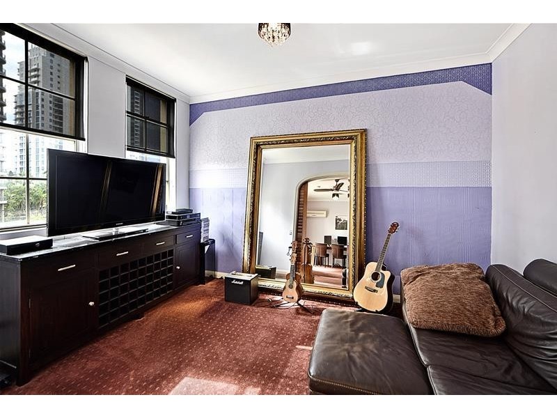 ‘Sainte Maxime’ 38 Woodroffe Avenue, Main Beach QLD 4217