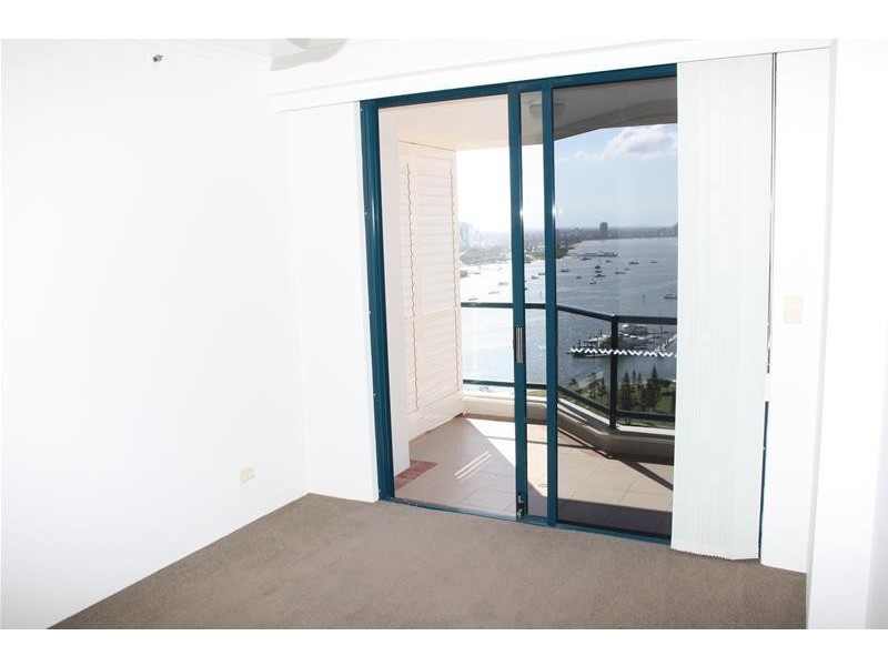 22 Montgomery Avenue, Main Beach QLD 4217