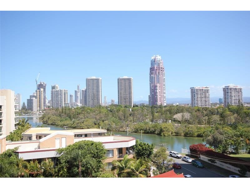 ‘Monte Video’ 15 Pacific Street, Main Beach QLD 4217