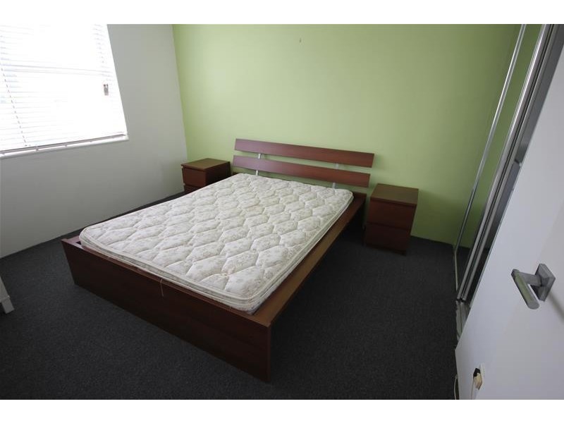 “Monte Video’ 9 Pacific Street, Main Beach QLD 4217