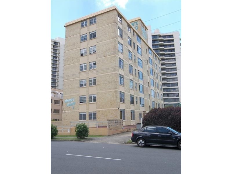 “Monte Video’ 9 Pacific Street, Main Beach QLD 4217