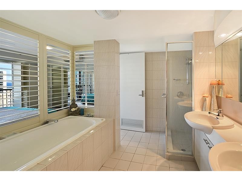 11B/’THE INLET’ 24 Breaker Street, Main Beach QLD 4217