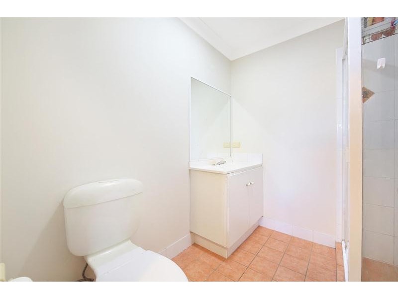 5/105 Pohlman Street, Southport QLD 4215