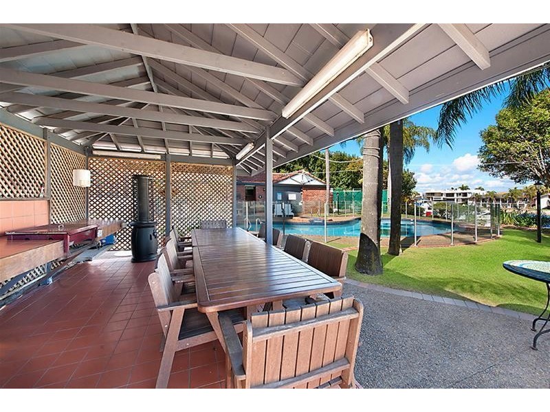 18 Commodore Drive ‘KINGS ROW SOUTH’, Paradise Waters QLD 4217