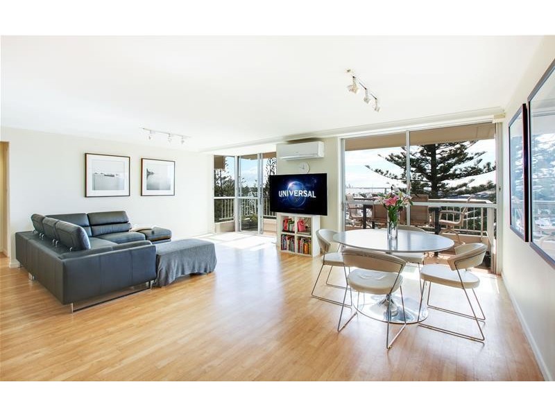 ‘YACHTING TOWERS’ 18 MacArthur Parade, Main Beach QLD 4217