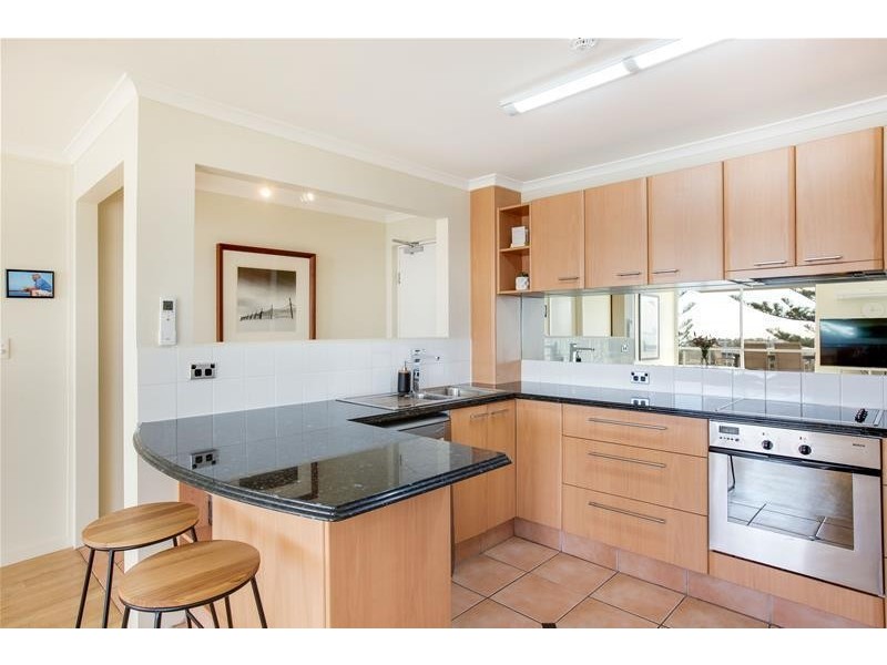 ‘YACHTING TOWERS’ 18 MacArthur Parade, Main Beach QLD 4217