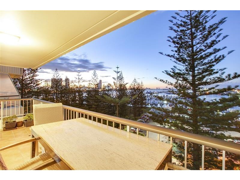 ‘YACHTING TOWERS’ 18 MacArthur Parade, Main Beach QLD 4217