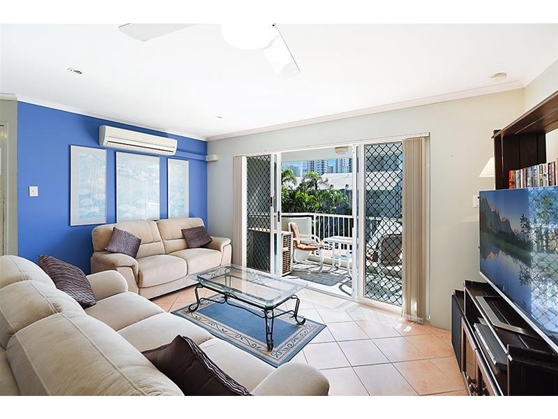 11 Breaker Street ‘ALOHA LANE’, Main Beach QLD 4217