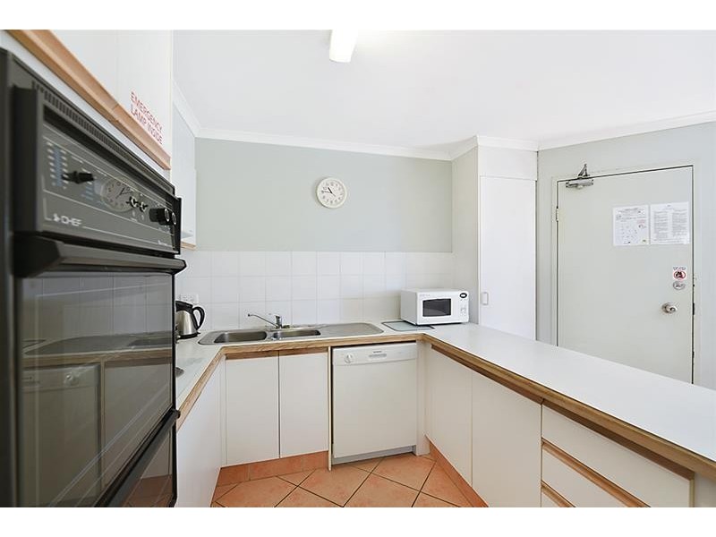 11 Breaker Street ‘ALOHA LANE’, Main Beach QLD 4217