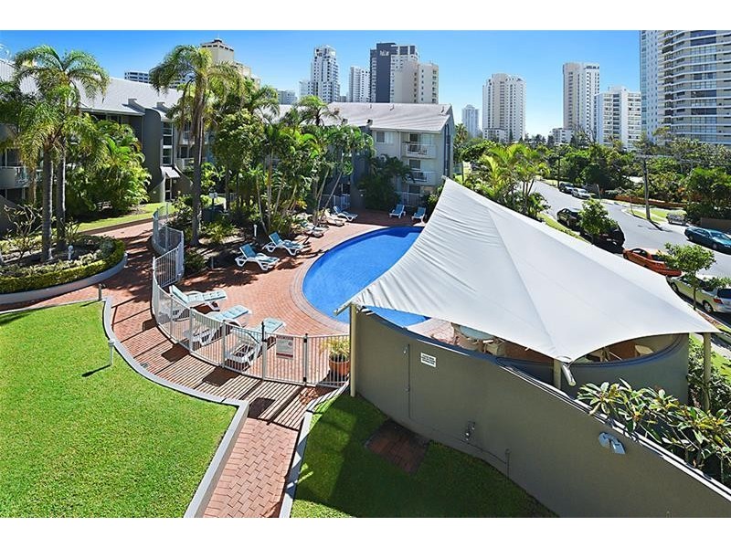 11 Breaker Street ‘ALOHA LANE’, Main Beach QLD 4217