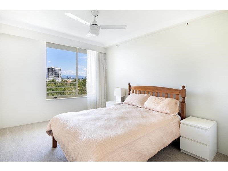 ‘CONTESSA’ 1 Serisier Avenue, Main Beach QLD 4217