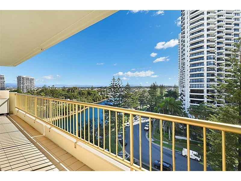 ‘CONTESSA’ 1 Serisier Avenue, Main Beach QLD 4217