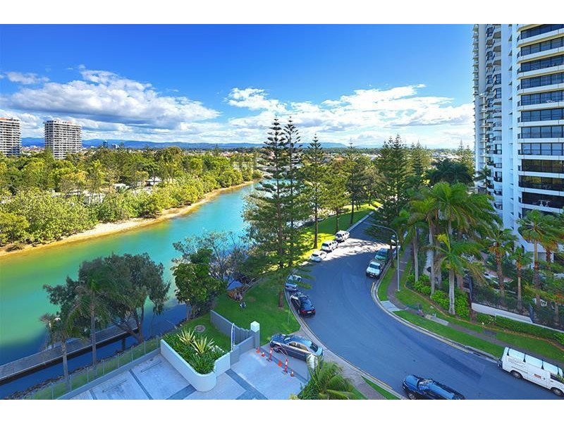 ‘CONTESSA’ 1 Serisier Avenue, Main Beach QLD 4217