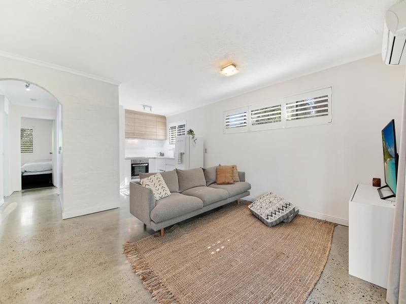 6/13 Breaker Street, Main Beach QLD 4217
