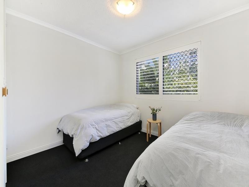 6/13 Breaker Street, Main Beach QLD 4217