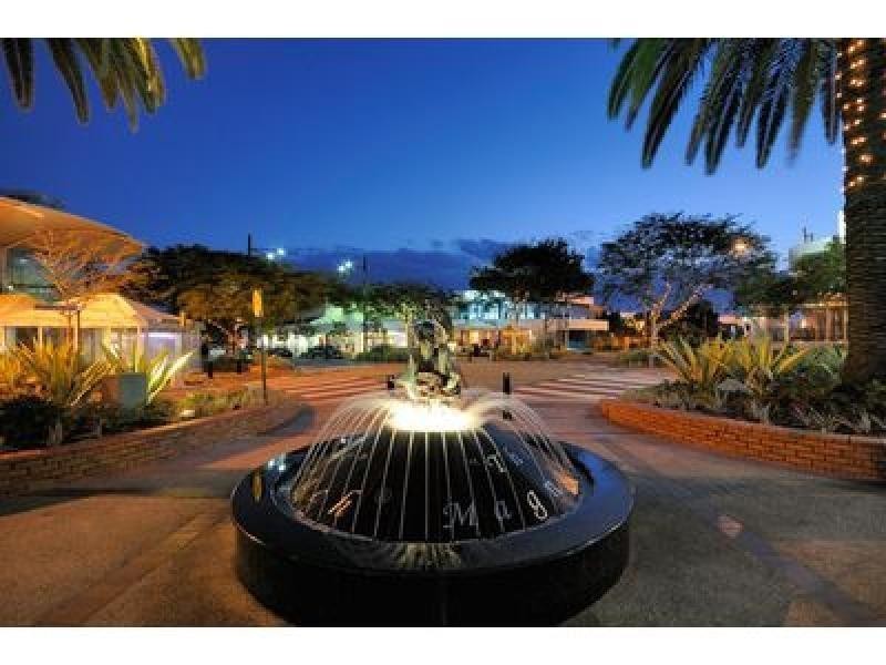 6/13 Breaker Street, Main Beach QLD 4217