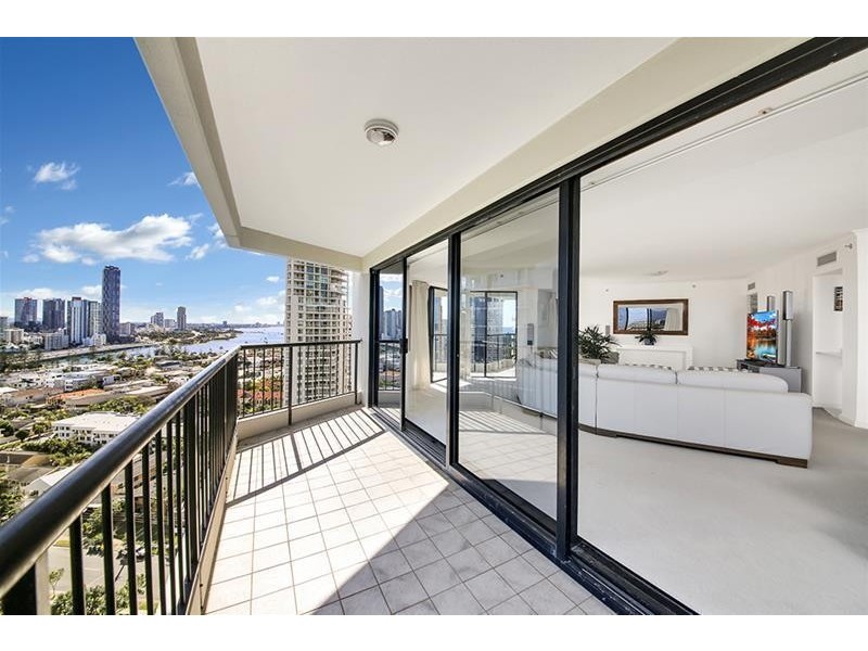 ‘THE INLET’ 24 Breaker Street, Main Beach QLD 4217