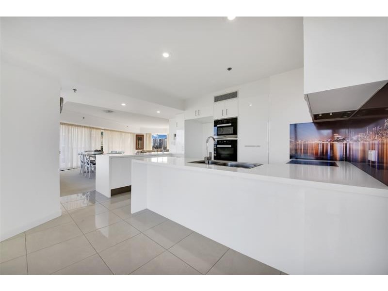 ‘THE INLET’ 24 Breaker Street, Main Beach QLD 4217