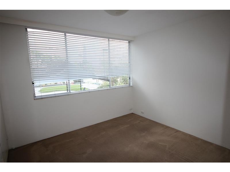 “Melaleuca” 25 Pacific Street, Main Beach QLD 4217