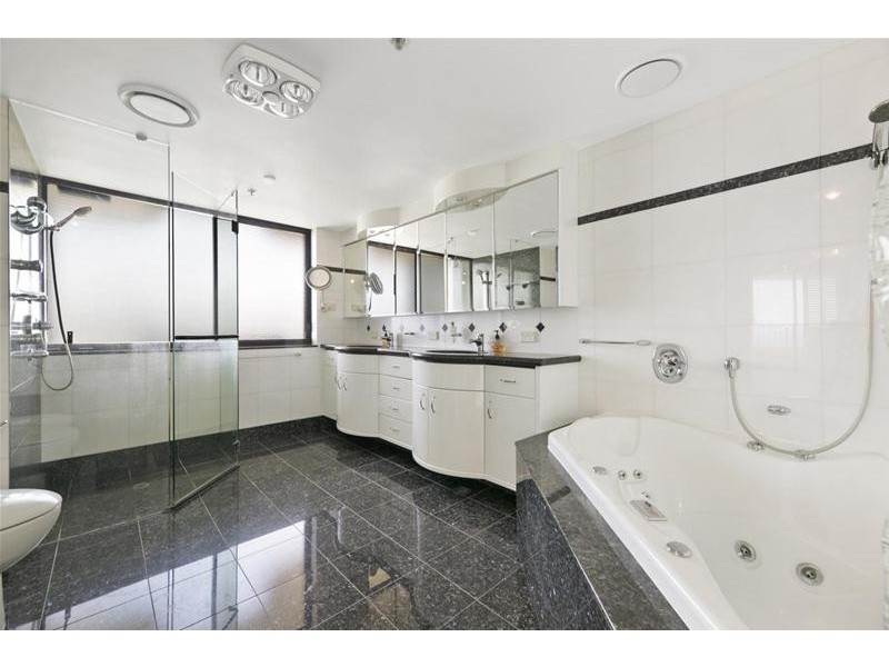 3510 Main Beach  Parade, Main Beach QLD 4217