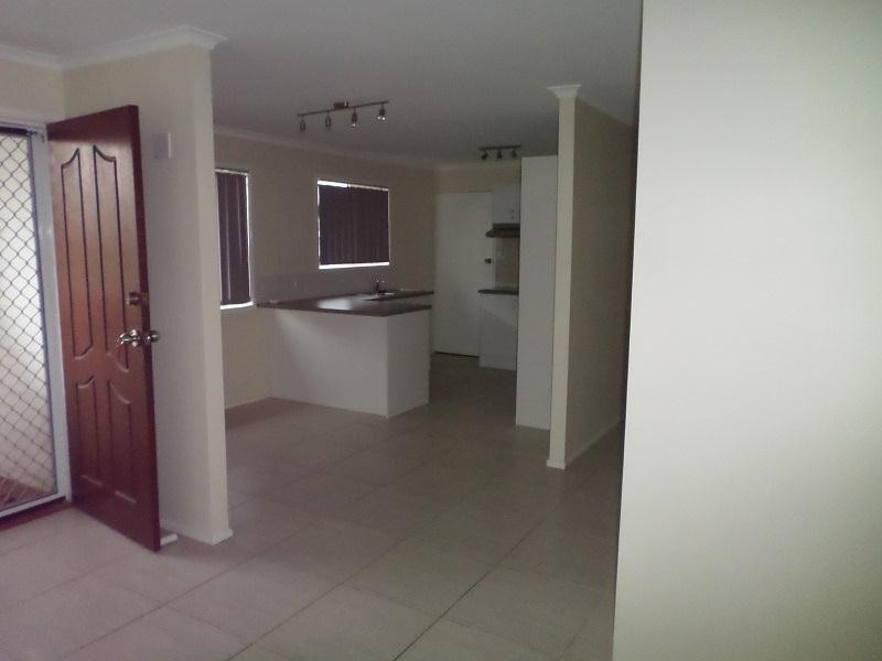 5 Hepworth Street, Arundel QLD 4214