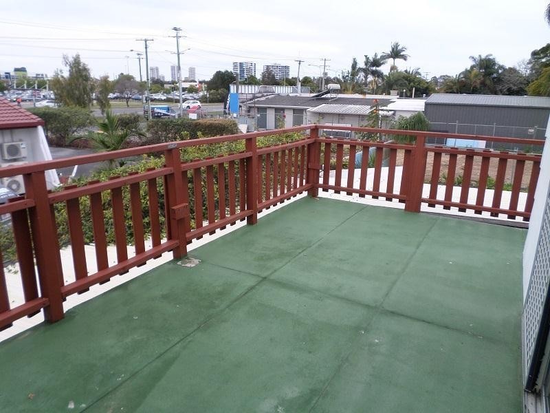 5 Hepworth Street, Arundel QLD 4214